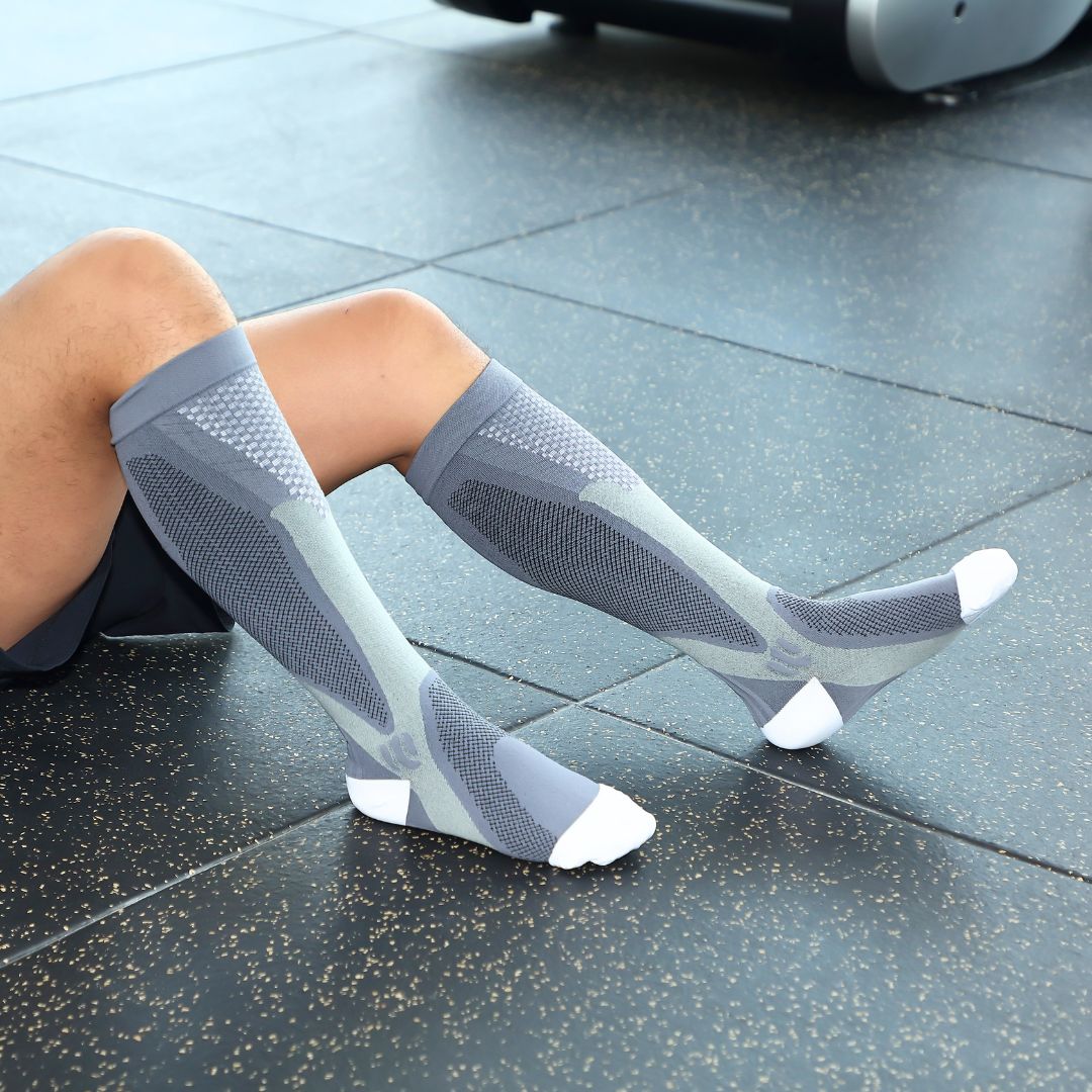 RevivaFlow™ Medic Pressure Socks