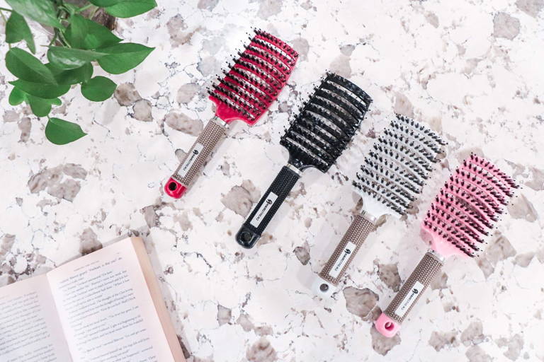 HairStreak™ Detangling Brush
